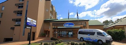 Burnett Riverside Hotel