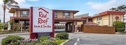 Red Roof Inn & Suites Monterey