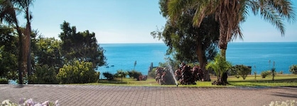 Pestana Promenade Ocean & Spa Resort