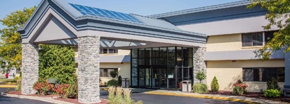 Baymont By Wyndham Madison West Middleton Wi West