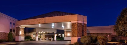 Ramada Plaza By Wyndham Rochester Airport