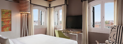 Sina Centurion Palace