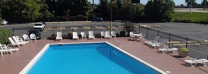 Days Inn By Wyndham Shreveport
