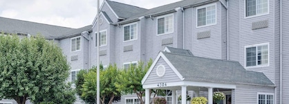 Microtel Inn & Suites By Wyndham Greensboro