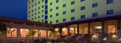 The Palms by Eagles Airport City