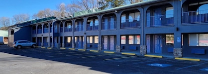 Days Inn By Wyndham Ruidoso Downs