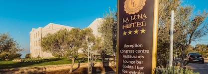 Family Hotel La Luna