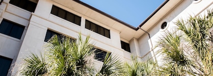 The Cook Hotel And Conference Center At Lsu