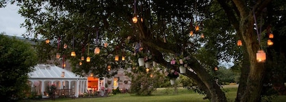 Marshall Meadows Manor House