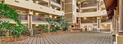 Radisson Hotel El Paso Airport