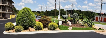 Masters Inn Tucker