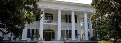 1842 Inn