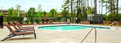 Hyatt Place Raleigh West