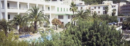 Bella Colina I Vintage Hotel Est. 1953