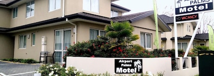 Airport Palms Motel