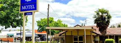 Bathurst Motor Inn