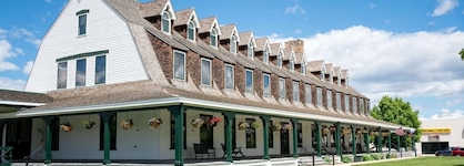 Sheridan Inn