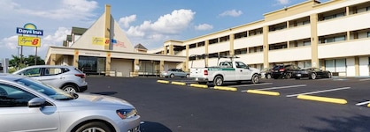 Super 8 By Wyndham Alexandria Washington D.C. Area