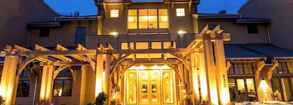 The Lodge At Columbia Point
