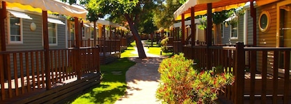 Alannia Costa Dorada