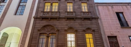 Palacio La Embajada