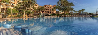 Elba Sara Beach & Golf Resort