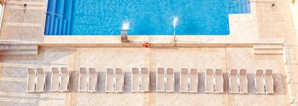 Mll Caribbean Bay Hotel