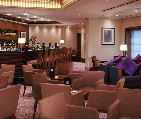 QM Queen Grills Lounge
