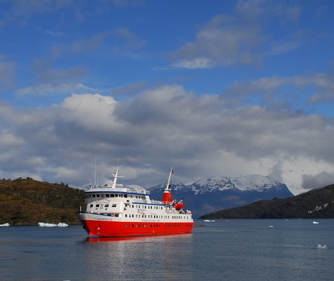 SkorpiosIII_Fjord_Calvo