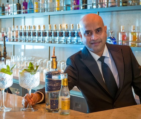 Iona Gin Specialist