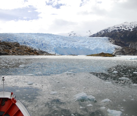 Kawesar_Glacier_El_Brujo