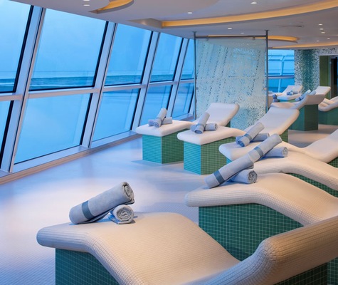 Image Celebrity Reflection 10
