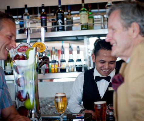 Bar