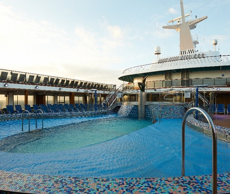 Image Carnival Pride 12