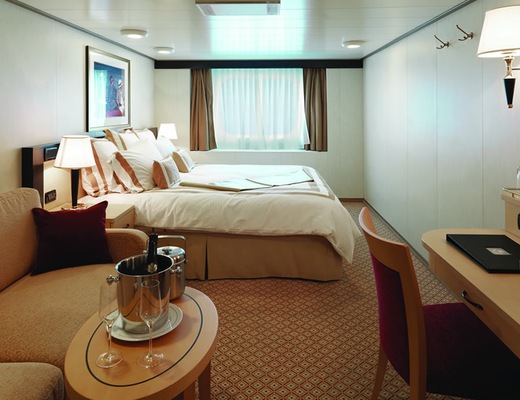 QE Oceanview Stateroom