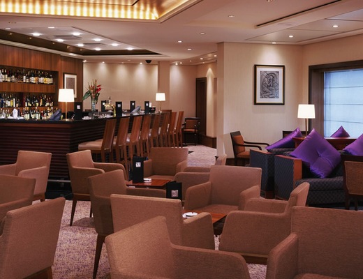 QM Queen Grills Lounge