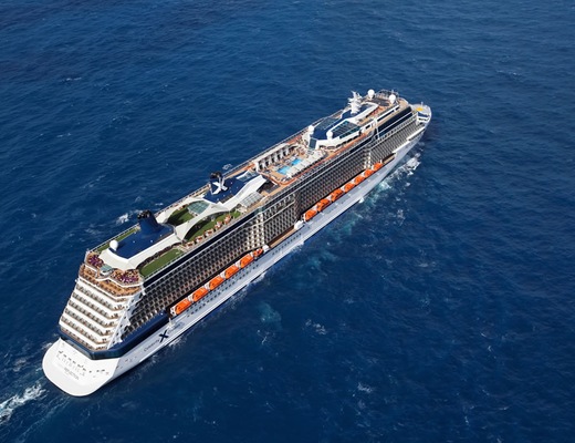 Image Celebrity Reflection 7