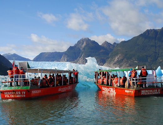 Chonos_Coloured_Icebergs