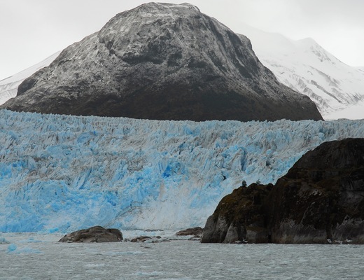 Kawesar_Glacier_Amalia