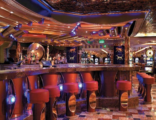 Centuries Promenade Bar