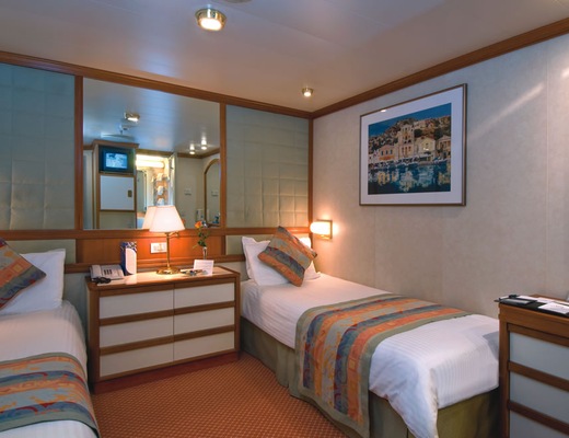 Oceana_Inside