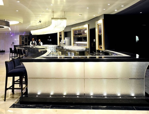 Britannia_BlueBar