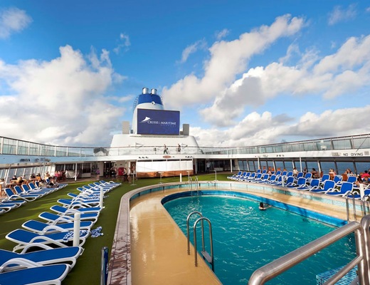 Pool_Deck_Columbus
