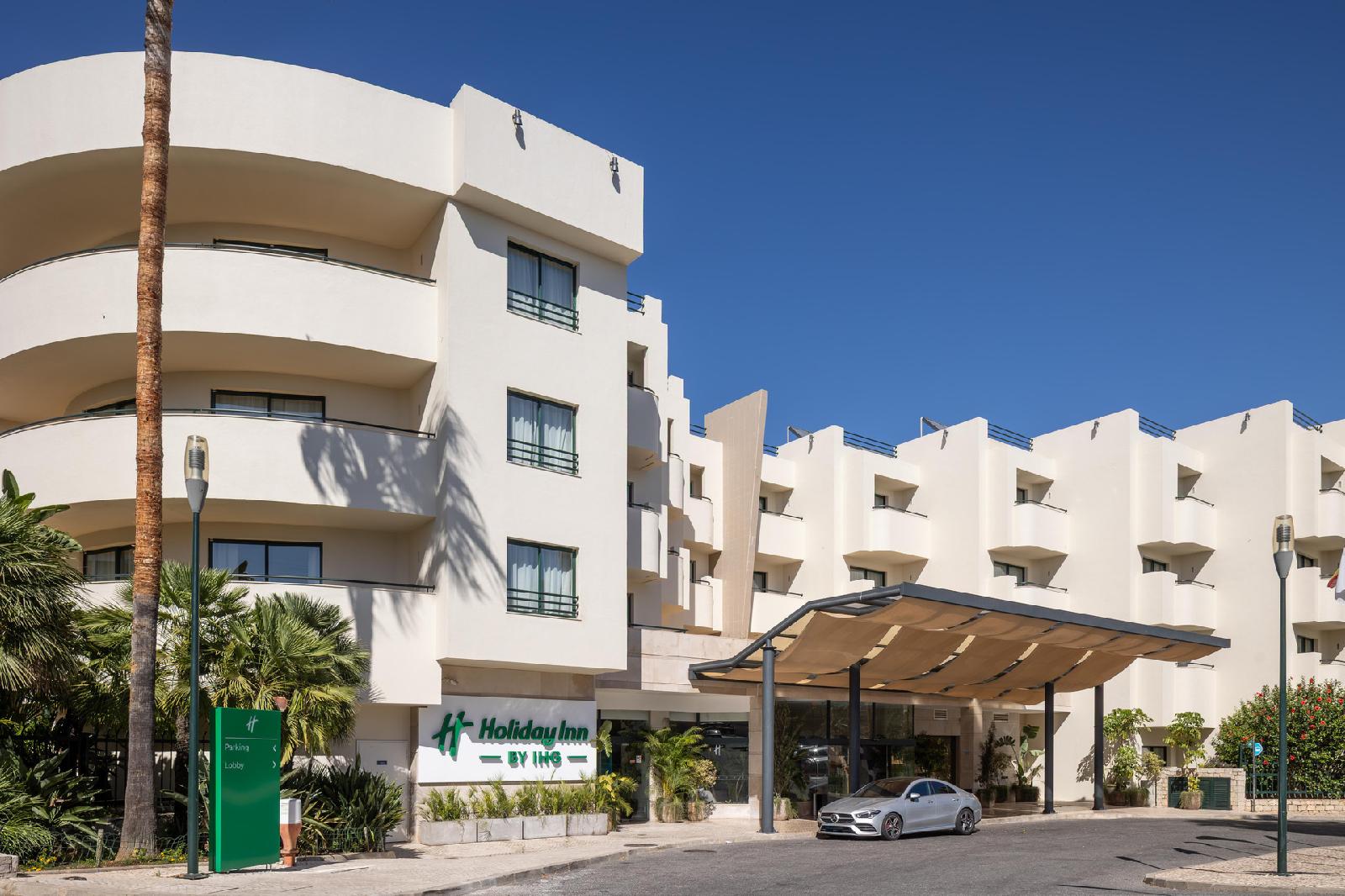 Holiday Inn Algarve Albufeira By Ihg - map
