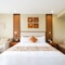 Vouk Hotel & Suites - map