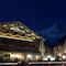 Chalet Hotel Le Castel - map