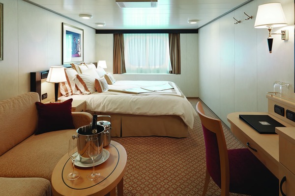 QE Oceanview Stateroom