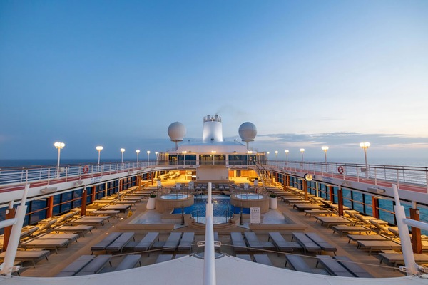 Image Azamara Onward 6