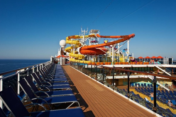 Image Carnival Breeze 37