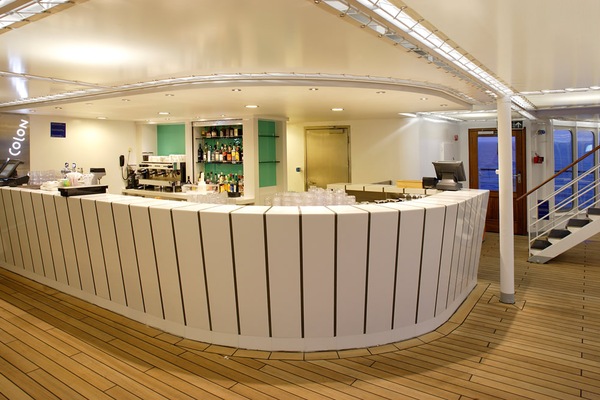 deck_bar_magellan
